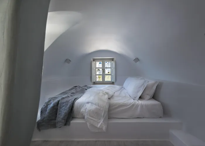 Nefeles Luxury Suites